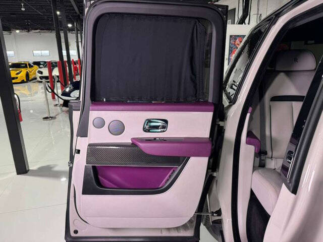 2022 Rolls-Royce Black Badge Cullinan