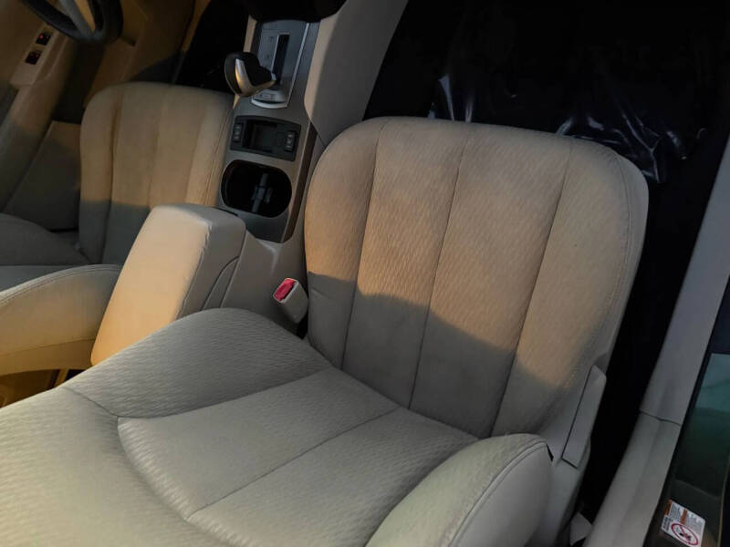 2010 Subaru Outback 2.5i Premium