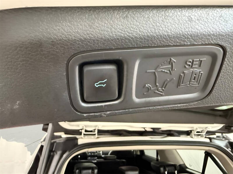 2021 Ford Expedition MAX Platinum