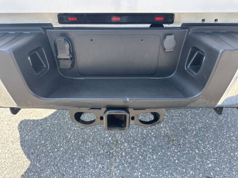 2023 Ford F-350 Super Duty XLT