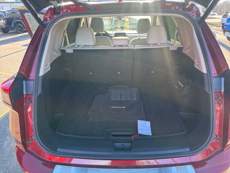 2025 Nissan Rogue SV