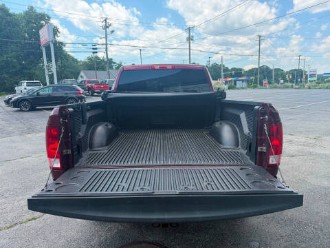 2017 RAM 1500 Express
