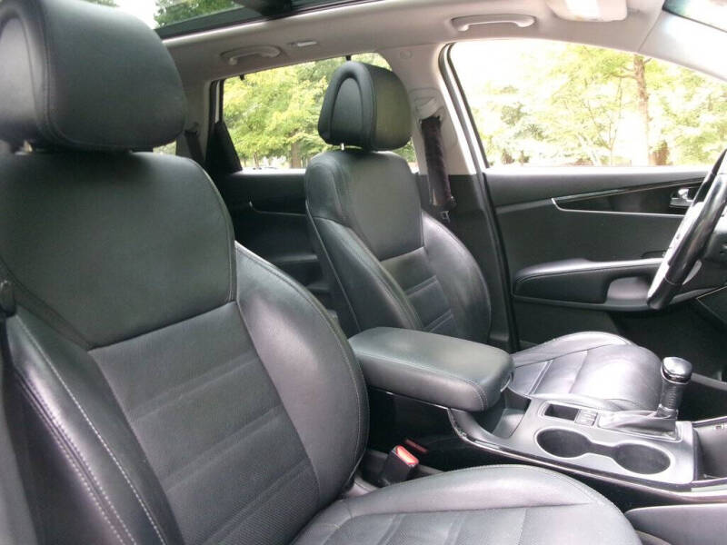 2016 Kia Sorento SX V6