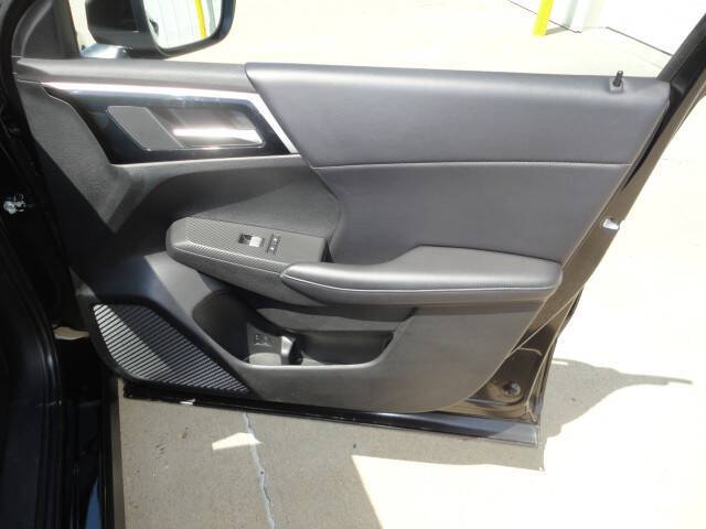 2023 Mitsubishi Outlander SE