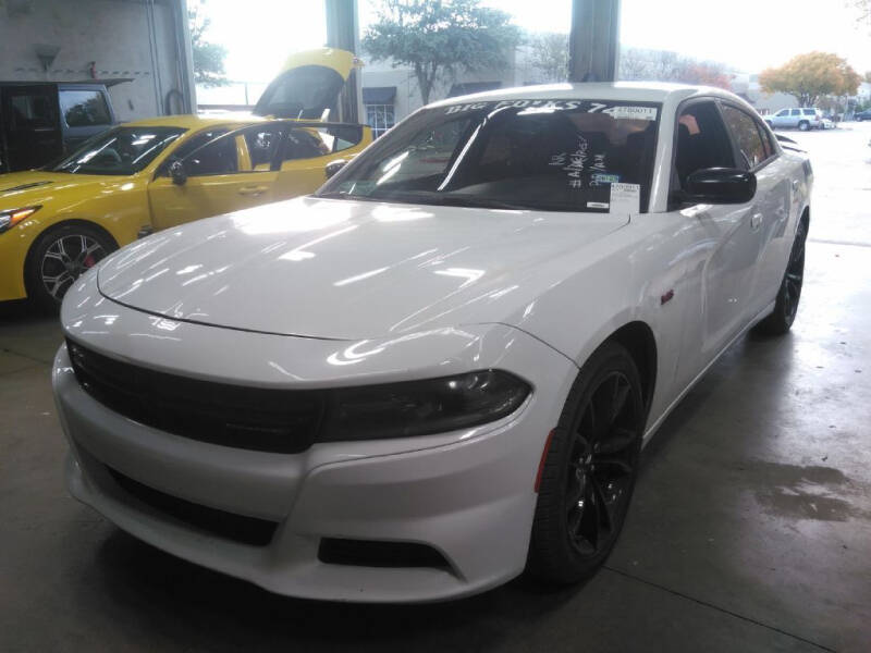 2018 Dodge Charger for sale at HERMANOS SANCHEZ AUTO SALES LLC in Dallas TX