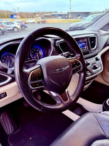 2020 Chrysler Pacifica Touring L