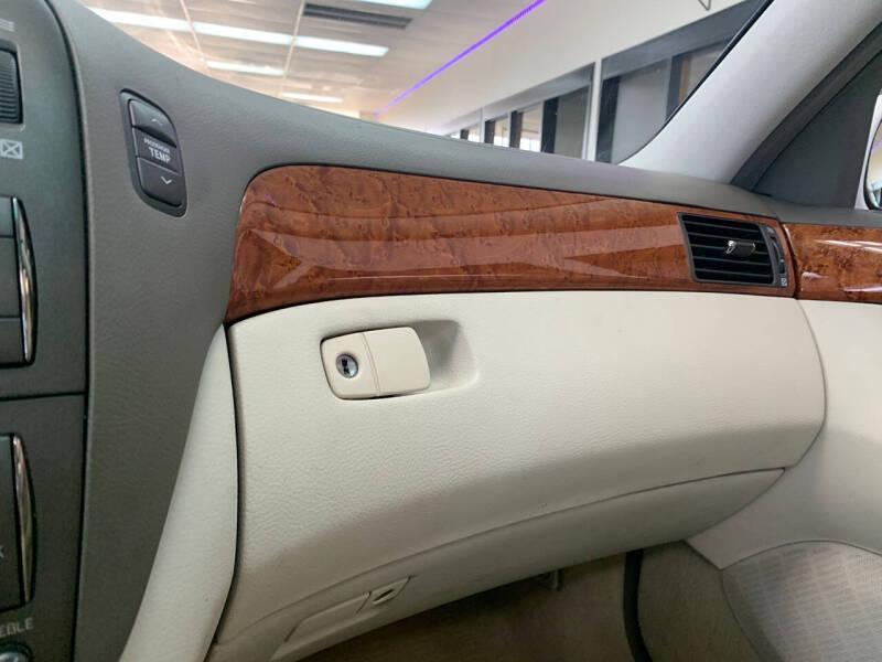 2002 Lexus LS 430