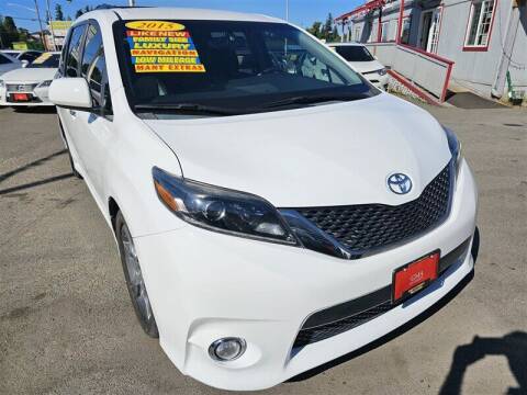 2015 Toyota Sienna for sale at GMA Of Everett in Everett WA
