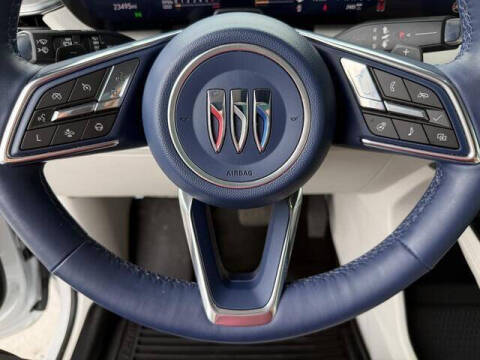 2025 Buick Enclave Avenir