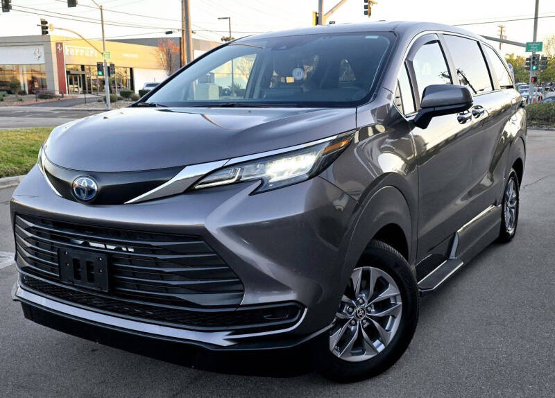 2022 Toyota Sienna for sale at Masi Auto Sales in San Diego CA