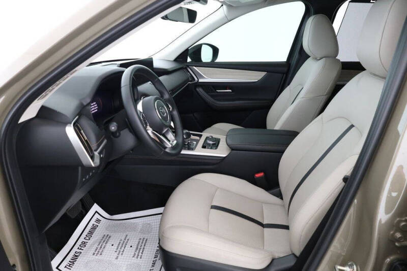 2025 Mazda CX-70 Plug-in Hybrid Premium