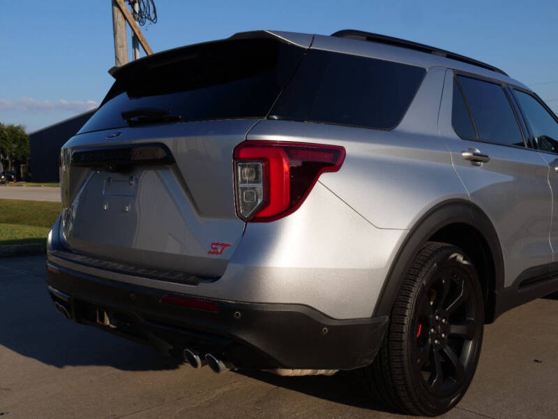 2022 Ford Explorer ST