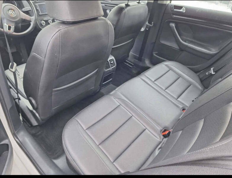 2010 Volkswagen Jetta Wolfsburg Edition PZEV