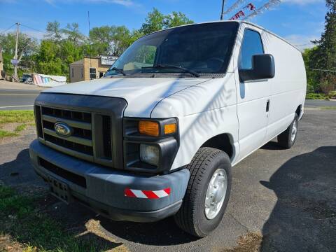 2011 Ford E-Series for sale at Mainstreet USA, Inc. in Maple Plain MN