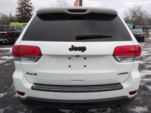 2017 Jeep Grand Cherokee Laredo