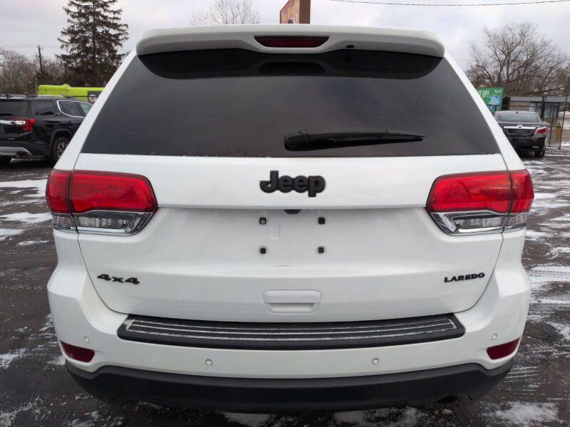 2017 Jeep Grand Cherokee Laredo