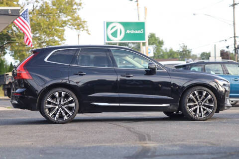 2023 Volvo XC60 B5 Ultimate Bright Theme