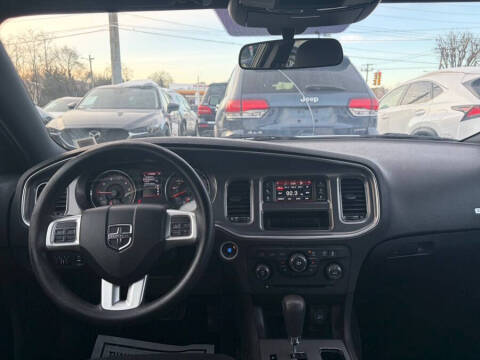 2013 Dodge Charger SE