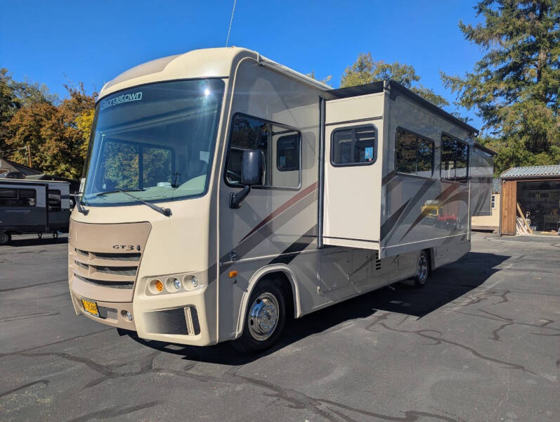 2016 Georgetown GT3 30X / 31ft