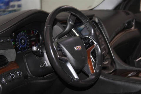 2018 Cadillac Escalade ESV Luxury