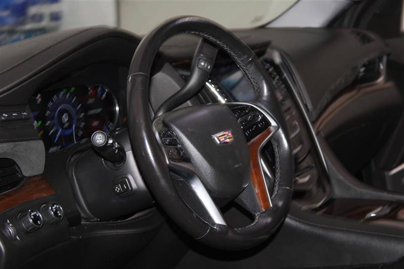 2018 Cadillac Escalade ESV Luxury