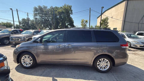 2011 Toyota Sienna
