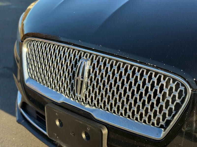 2017 Lincoln MKZ Select