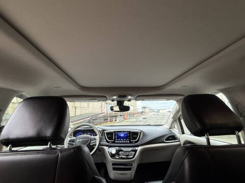 2017 Chrysler Pacifica Limited