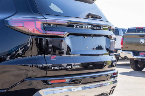 2024 GMC Acadia Denali