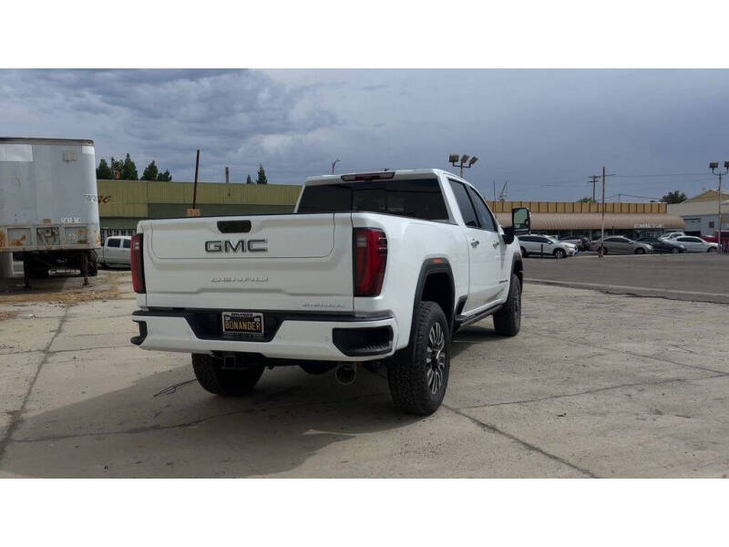 2025 GMC Sierra 3500HD
