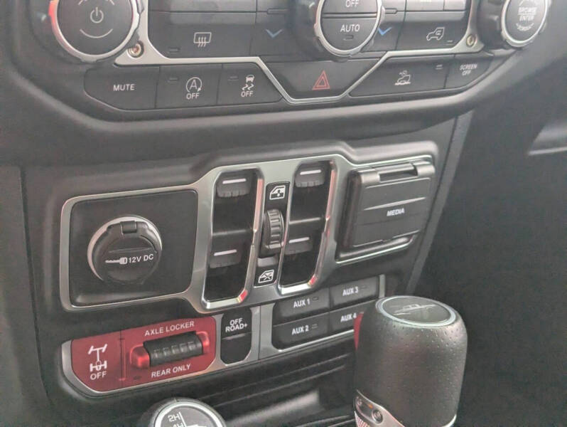 2023 Jeep Gladiator Mojave