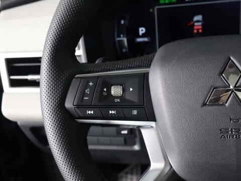 2025 Mitsubishi Outlander SEL Platinum Edition
