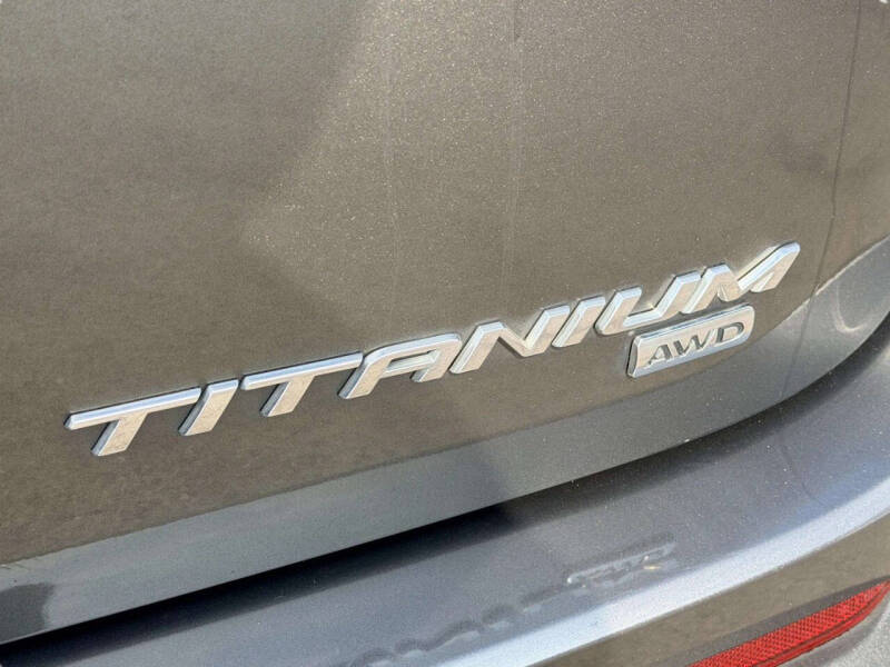 2016 Ford Edge Titanium