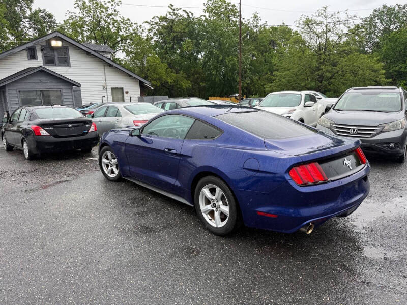 2015 Ford Mustang V6