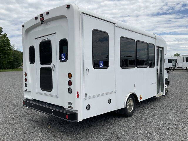 2022 Chevrolet Express 4500