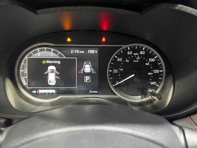 2025 Nissan Versa SR