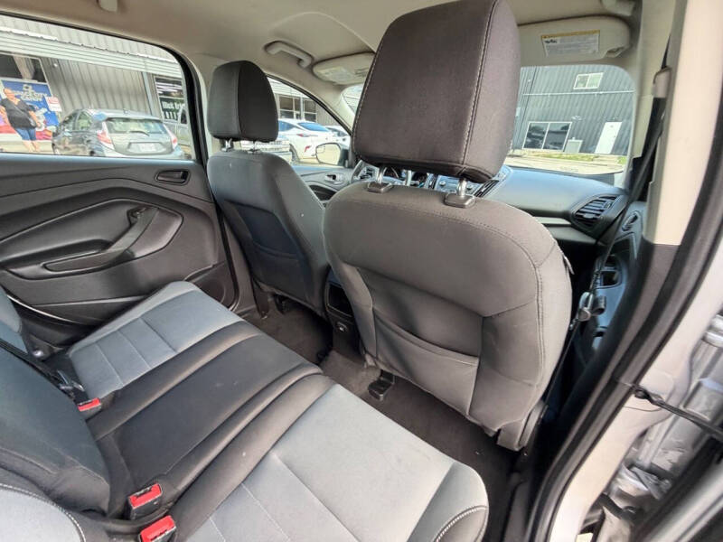 2017 Ford Escape S