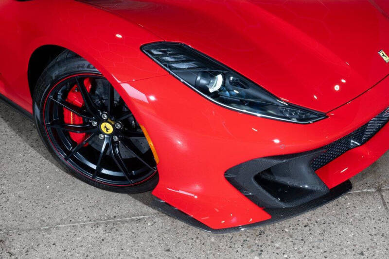 2022 Ferrari 812 Competizione