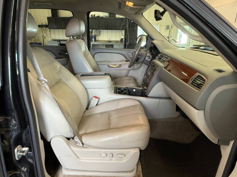 2013 Chevrolet Suburban LT