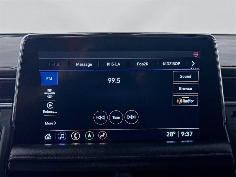 2021 Chevrolet Suburban RST