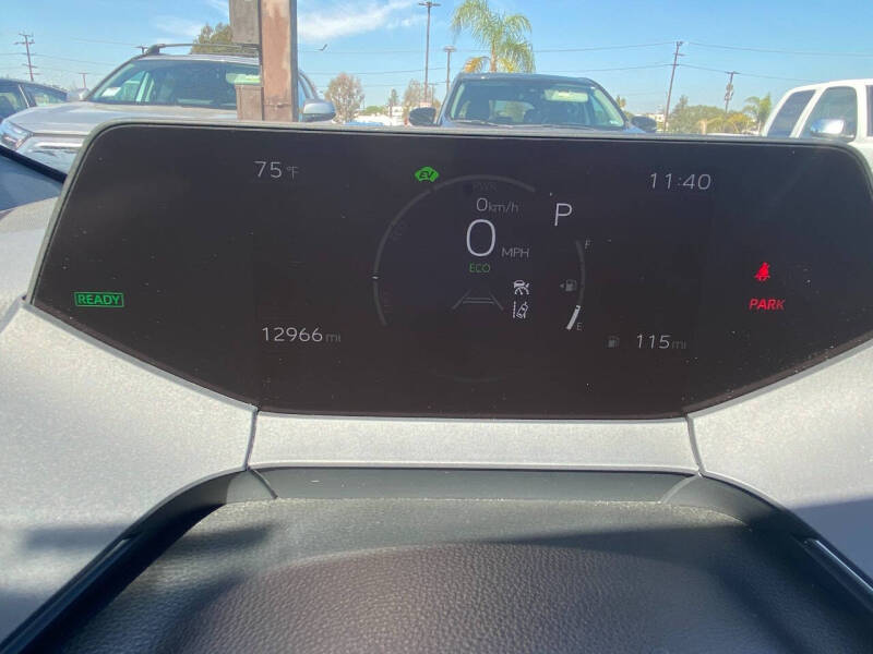 2024 Toyota Prius XLE