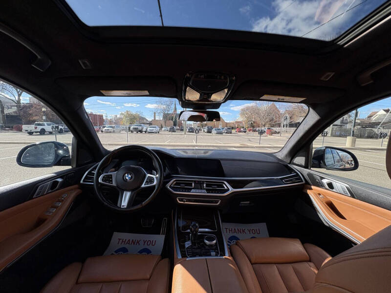 2019 BMW X7 xDrive50i