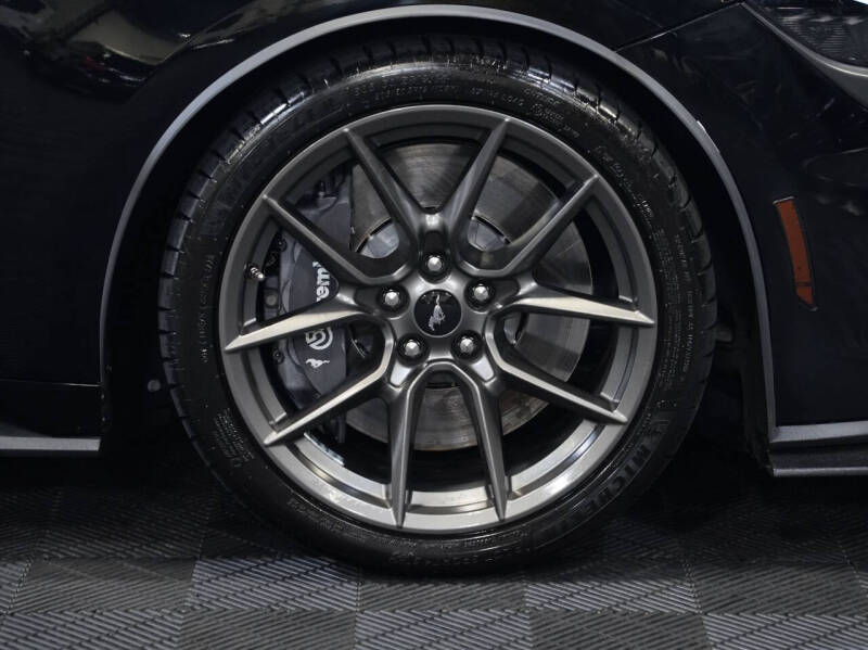 2024 Ford Mustang Dark Horse
