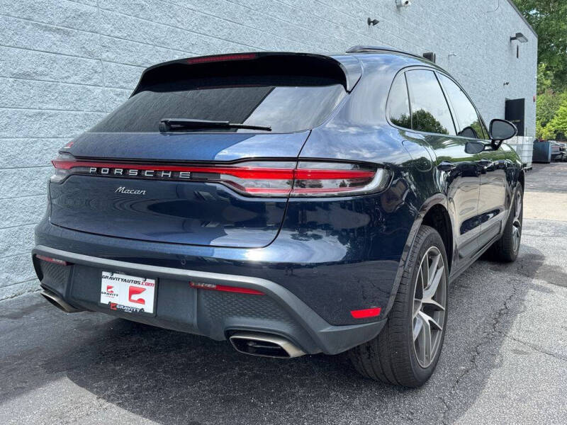 2023 Porsche Macan