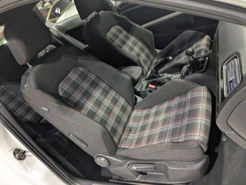2016 Volkswagen Golf GTI S