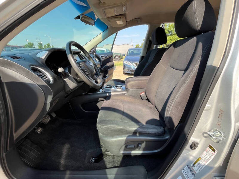 2013 Nissan Pathfinder S