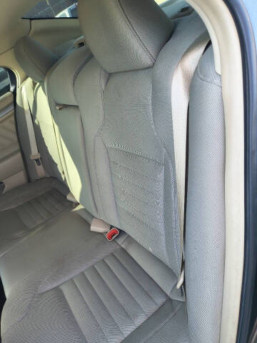 2018 Ford Taurus SE