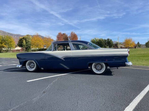 1956 Ford Crown Victoria