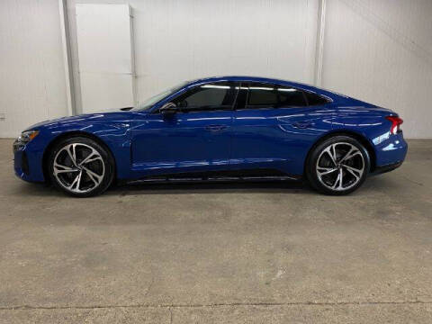 2022 Audi e-tron GT quattro Prestige