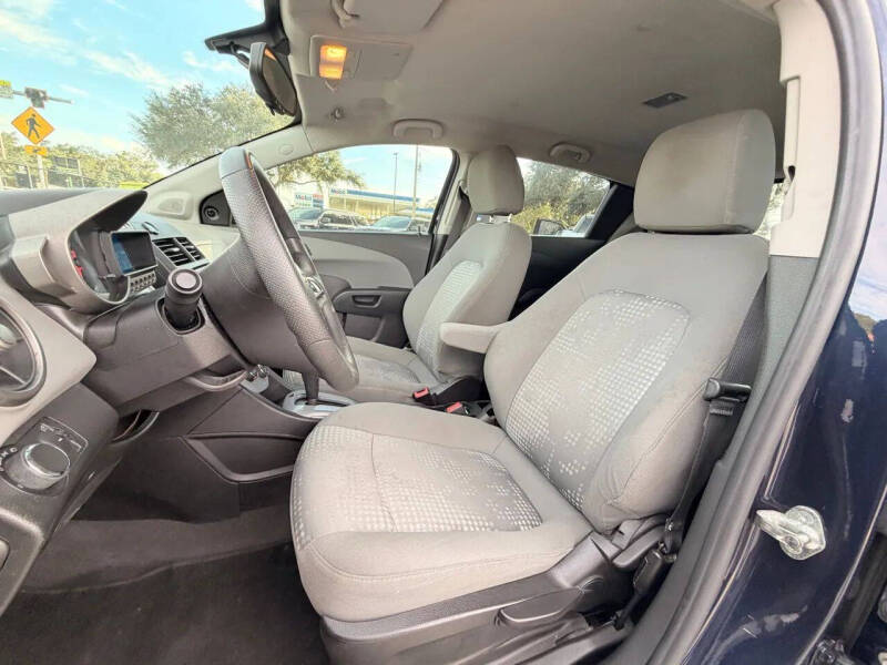 2015 Chevrolet Sonic LS Auto